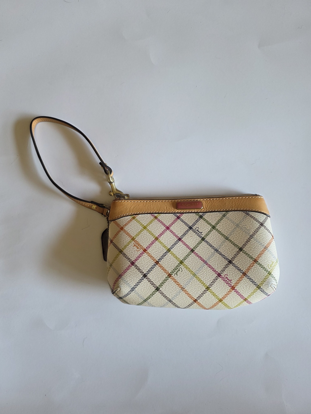 👛Coach Peyton Tattersall Wristlet Pouch in Multicolor Plaid and Tan